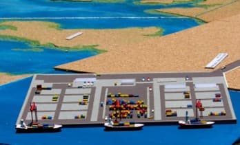 Lamu Port image 2